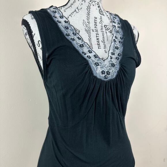 Mossimo Y2K Lace Trim Babydoll Embroidered Top Boho Feminine Dainty Classic 90s - Picture 2 of 11
